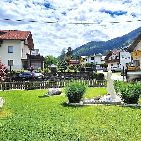 In Tr Polach Near Nassfeld Lift With Pool Tröpolach