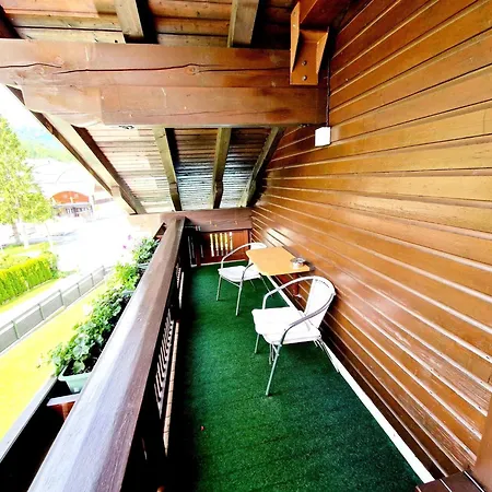 In Tr Polach Near Nassfeld Lift With Pool *
